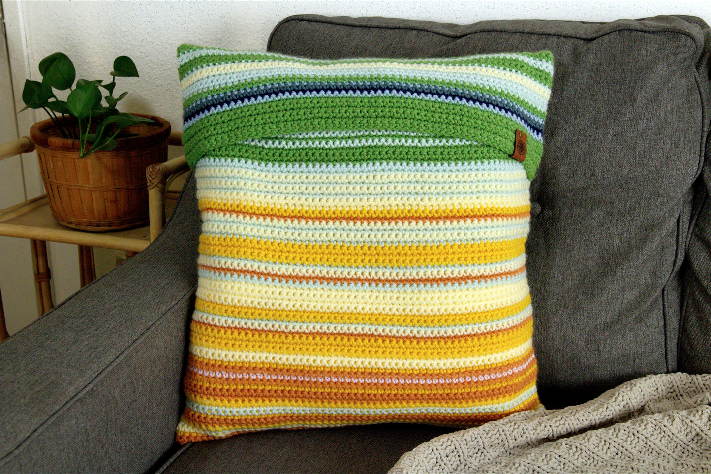Seattle Temperature Pillow Cover - Spring 2022 V1