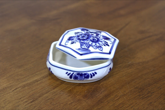 Handpainted Delft Trinket Box